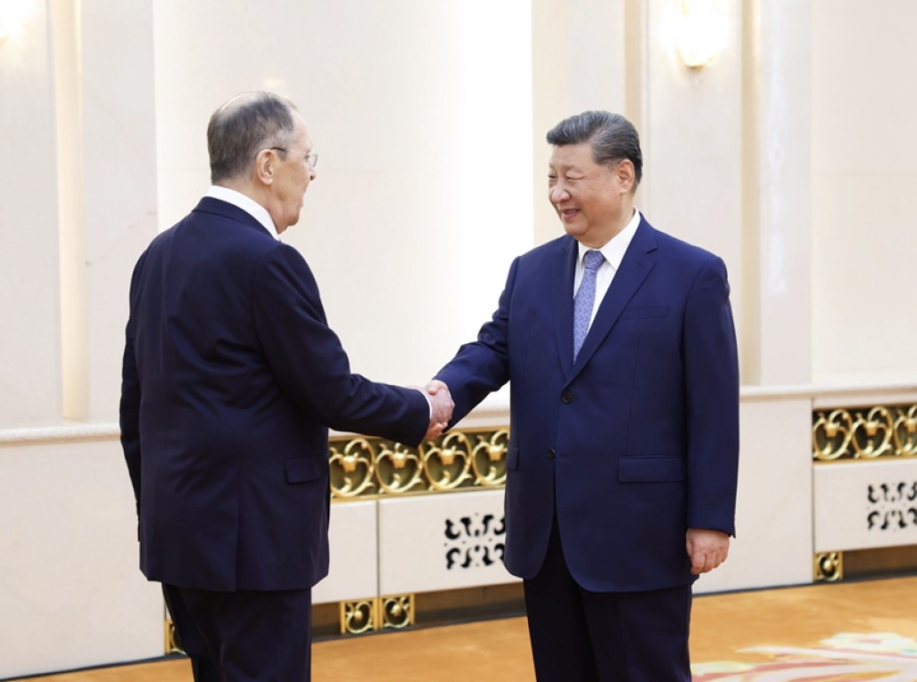 习近平会见俄罗斯外长拉夫罗夫