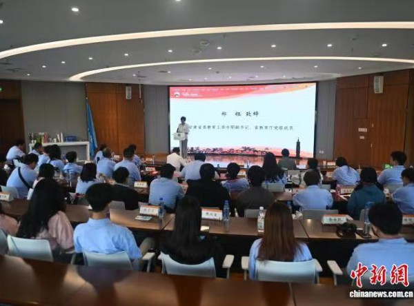 两岸学子创新创业活动甘肃启幕 共探AI服务文物保护